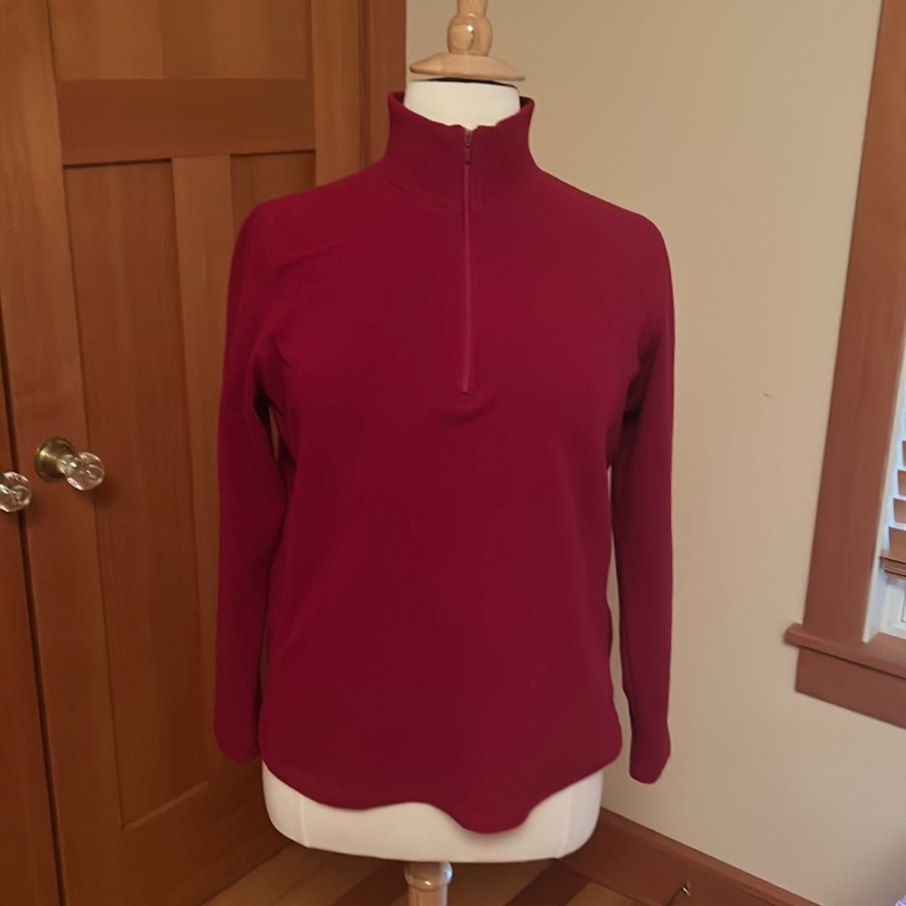 Quarter zip fleece